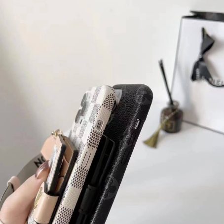 [Crossbody] Louis Vuitton Damier Monogram Back Wallet Case iPhone 14 13 Pro Max Xs Max XR 7 8 Plus