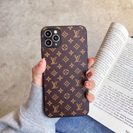 Louis Vuitton Brown s Monogram Case Camera Cover for iPhone 15 14 13 12 11 Pro Max XR Xs 7 8 Plus