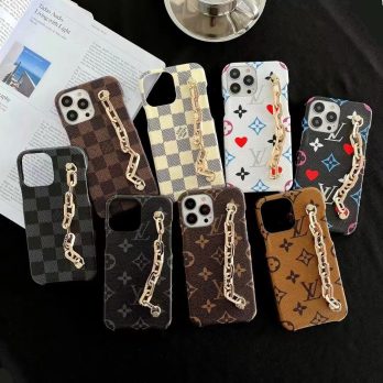Louis Vuitton Wristband Chain Case iPhone 15 14 13 Pro Max Xs Max XR 7 8 Plus 12 13