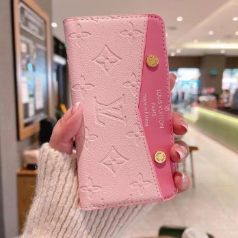 CUTE!!! Louis Vuitton Embossed Empreinte Monogram Pink Leather iPhone 16 15 14 13 Pro Max 11 12 Case