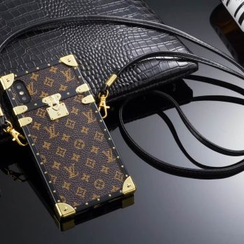 Louis Vuitton Eye Trunk Case for Samsung Galaxy S22 S21 Ultra Plus Note 10 20 Ultra- Small Brown
