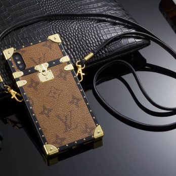 Louis Vuitton Eye Trunk Case for Samsung Galaxy S22 S21 Ultra Plus Note 10 20 Ultra – Yellow